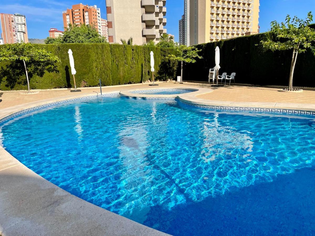 Apartamento Kennedy 2 By Gestaltur Benidorm Bagian luar foto